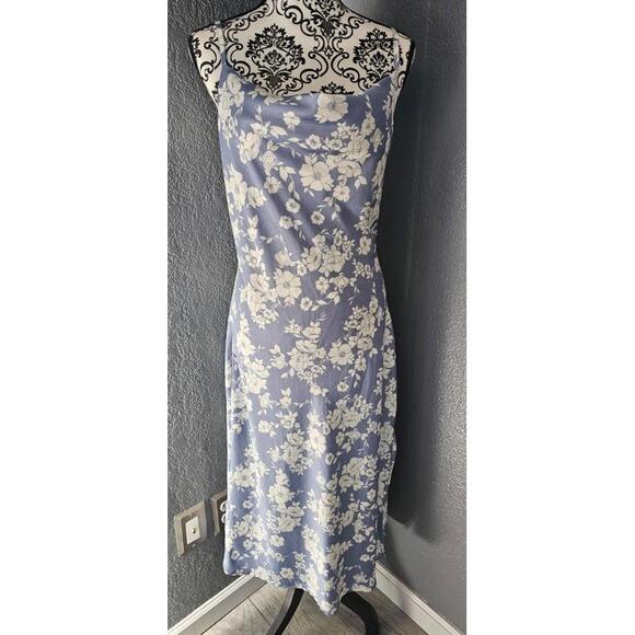 inspired Hearts Dresses & Skirts - Women's Inspired Hearts Maxi Dress Floral Blue White Spaghetti Straps Size Large